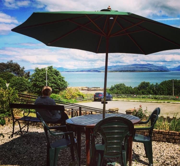 Skye Basecamp Hostel, Broadford Bay, Isle Of Skye Exterior foto